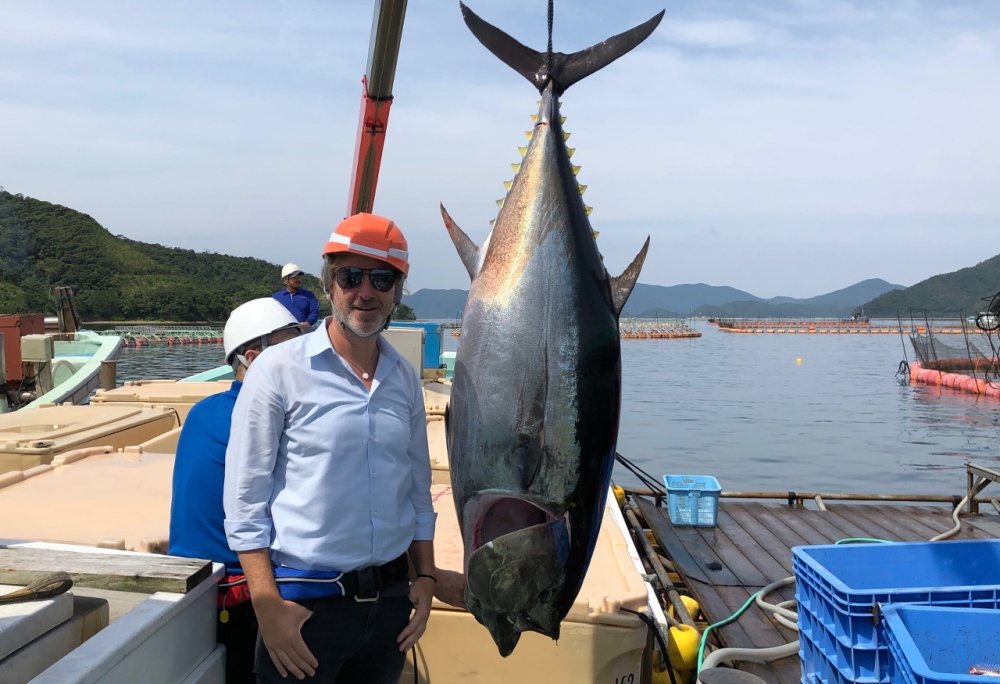 Picture Christoph Baldegger next to Tuna