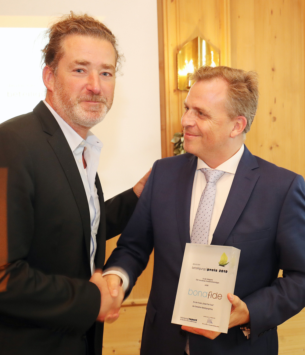 Picture C. Baldegger Receiving Award